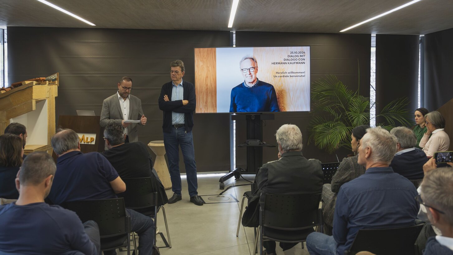 Walter Capovilla und Markus Damiani begrüßen die Gäste | © Josef Pichler