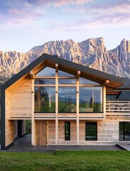 Chalet con strutturale ligneo in Provincia di Bolzano | © Meraner & Hauser