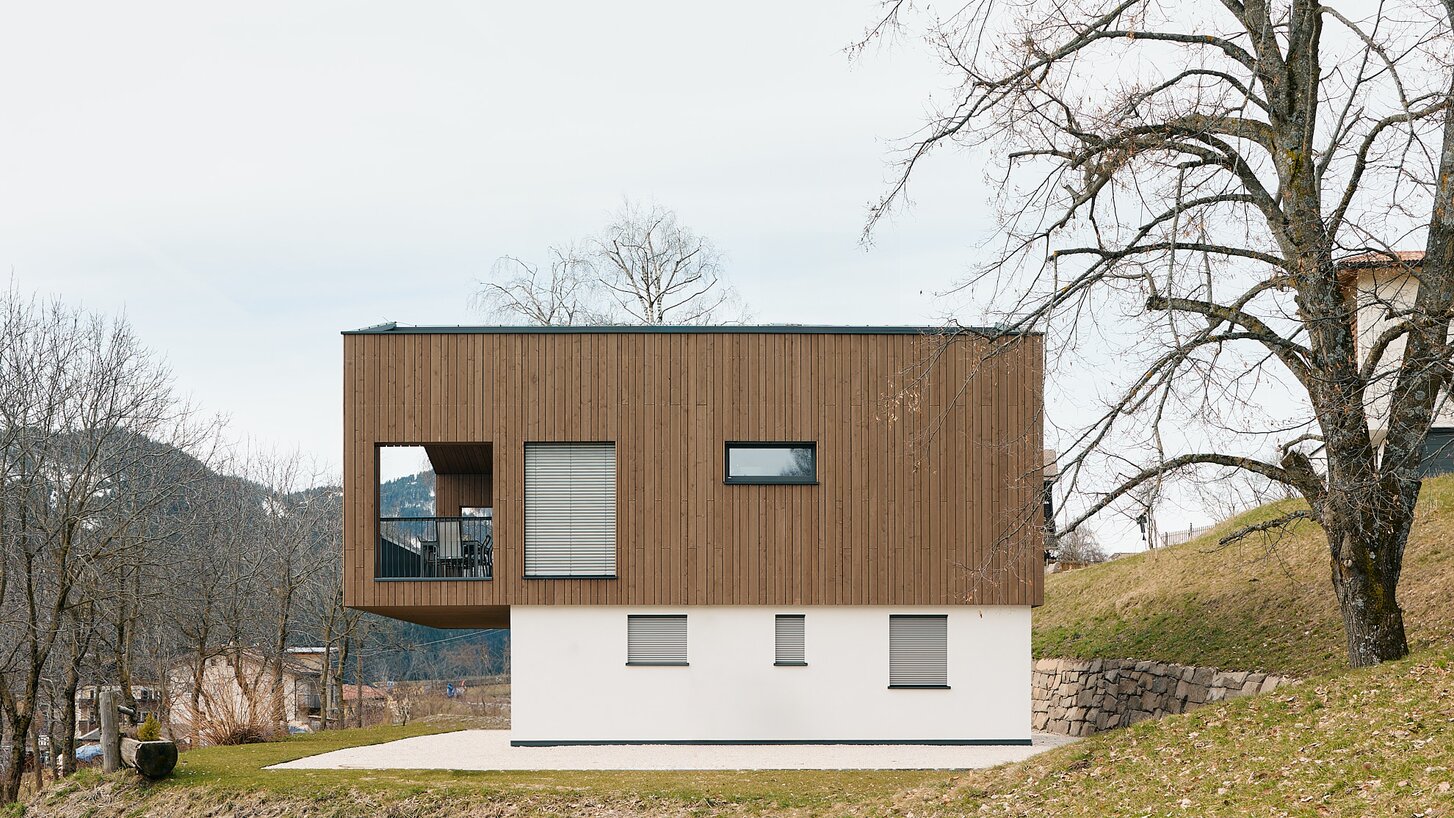 wooden enlargement of a house built in traditional construction | © Davide Perbellini