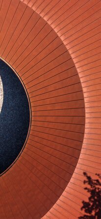 Wooden reception building in the province of Brescia | © mazzonetto - The Skin Wooden reception building in the province of Brescia | © mazzonetto - The Skin