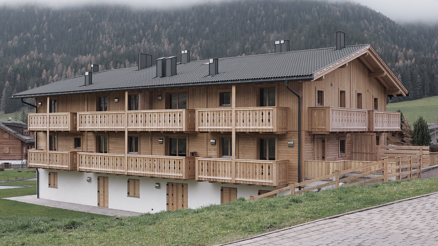 Wooden apartment building in the Province of Bolzano | © Davide Perbellini