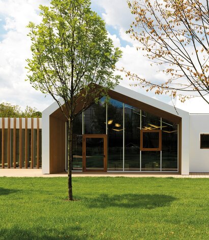 Kindergarten made of wood in Milan | © Matteo Piazza