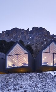 Wooden mountain hut in the province of Bolzano | © Oskar Da Riz