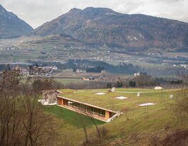 Unterirdisches B&B in Holzbauweise in Trient | © Davide Cornacchini